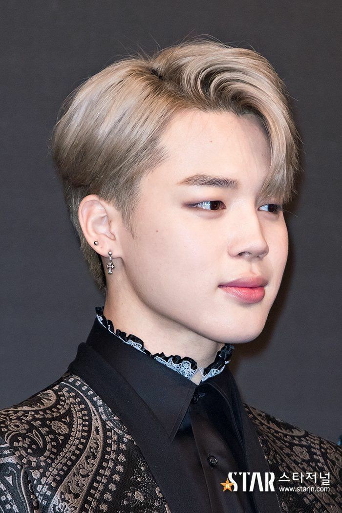 Jimin exposed forehead is the most powerful thing ever.. -A needed thread