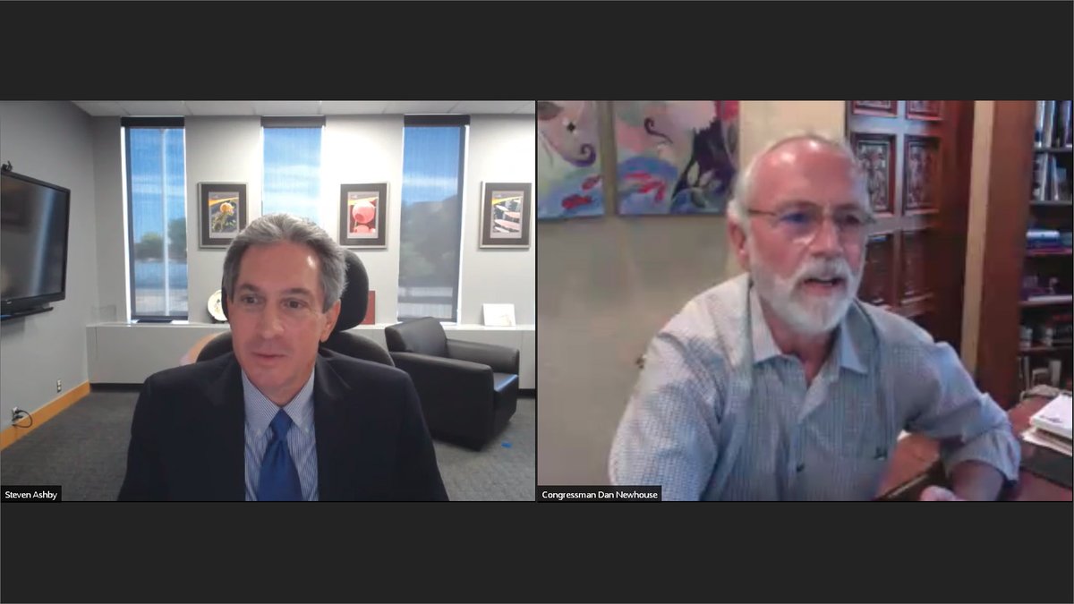 awbolympia's tweet photo. Dr. Steven Ashby, director of the Pacific Northwest National Laboratory (@PNNLab), introduces U.S. Rep. Dan Newhouse (@RepNewhouse), who speaks to us from his Yakima Valley family farm in Sunnyside, where they are busy harvesting hops. "It's all hands on deck." #AWBfedtalk https://t.co/aDKnrhiHgW