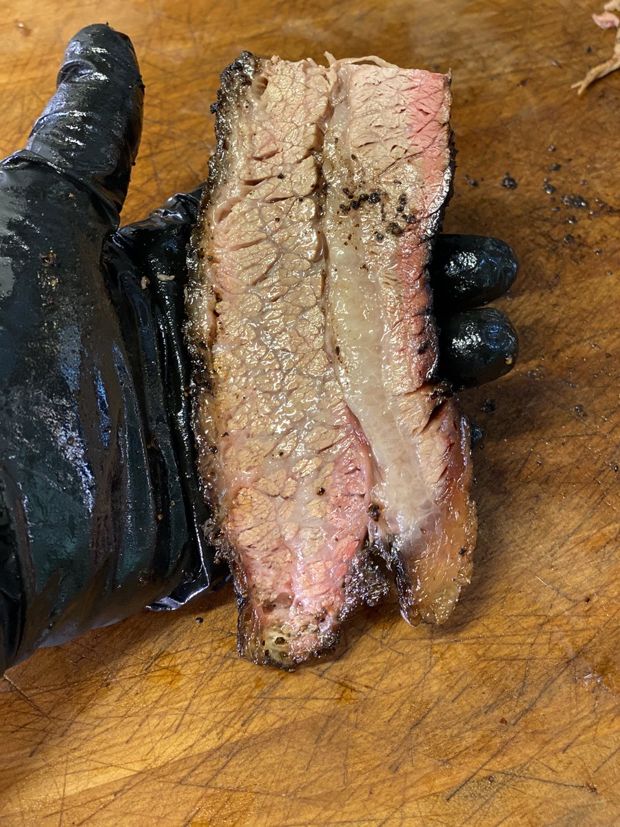 OriginalTexasQ's tweet photo. Texas Q will be open Thurs-Sun 11am-Sold Out at 1683 Northpark in KINGWOOD. Download @Roovy_App for CARRY OUT or DELIVERY! #CraftBBQ @HouBBQ @HKATexas https://t.co/0XYFuFnmws