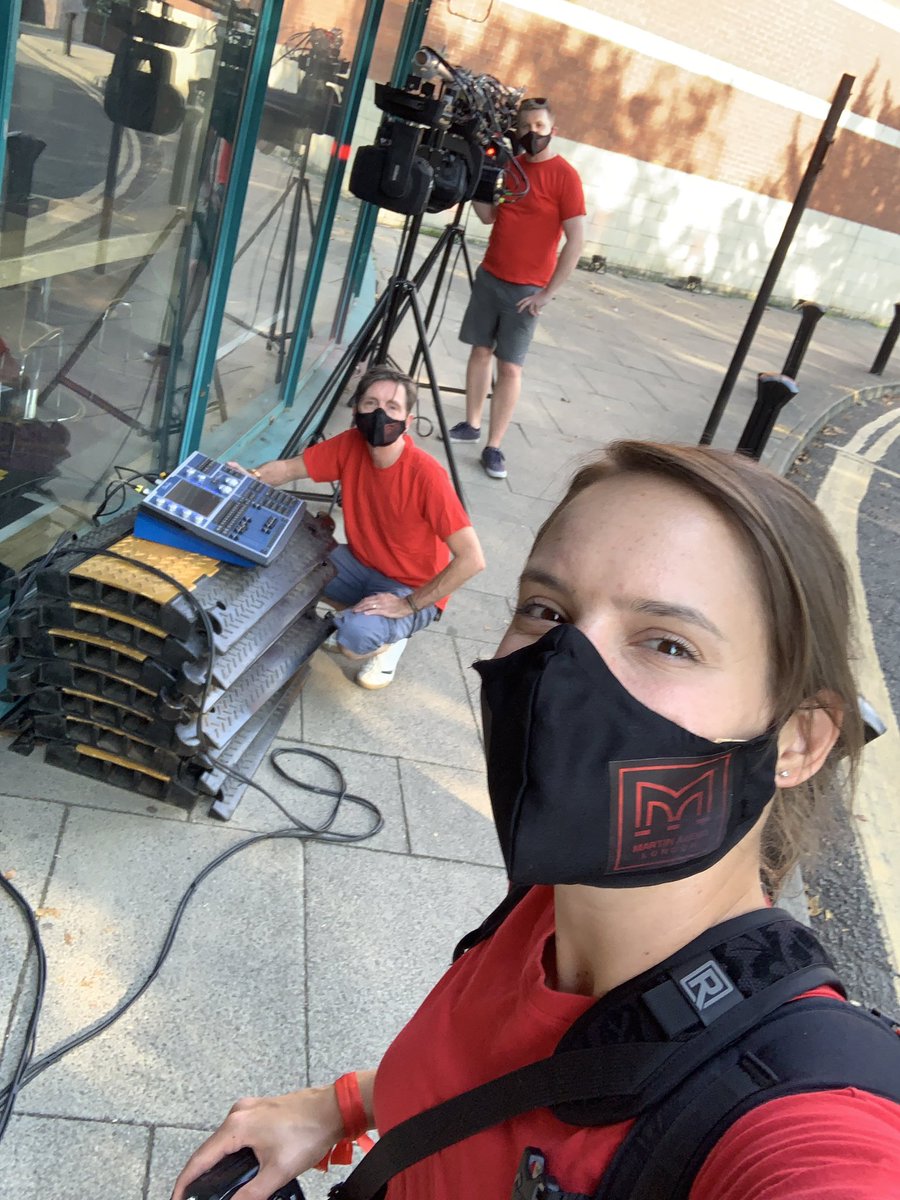 MartinAudioLtd's tweet photo. The Martin Audio team are hard at work in our local High Wycombe tonight with our friends from @wycombeswan for #LightItInRed at the Wycombe Swan theatre and Old Town Hall. #WeMakeEvents #LetTheMusicPlay https://t.co/1Mh1DWpyN0