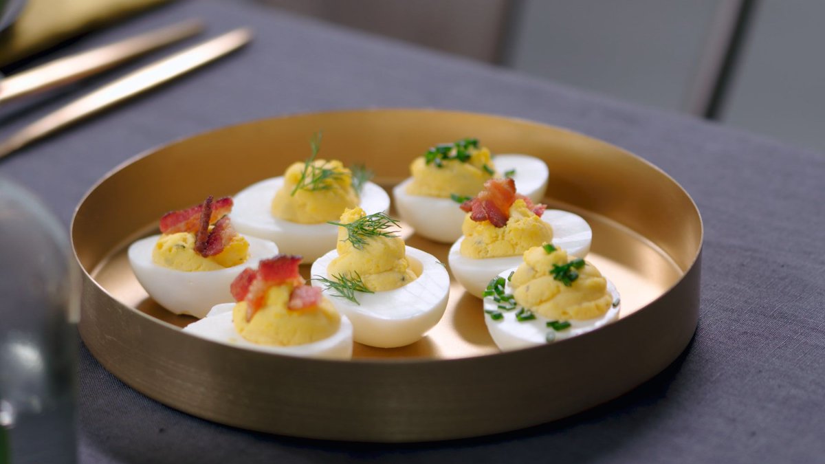 Heard about #MieleCooks 🍳 ? 

If you're looking for quick #recipes using simple ingredients or looking to try something new check out our Miele Cooks recipes and enjoy our easy family-friendly recipes!. bit.ly/2U2l7ER