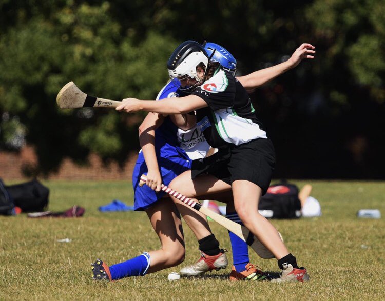Looking to play camogie in London? Get in touch! Train every week, keep fit, have fun and meet a London family 💚🍀 Reach out to us via email or any of our social media platforms for more information. 🏑

All training takes place in line with covid-19 guidelines 🍀