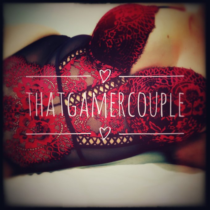 1 pic. Nerdy plus sized Couple making NSFW adult together! We love talking to people and making new friends