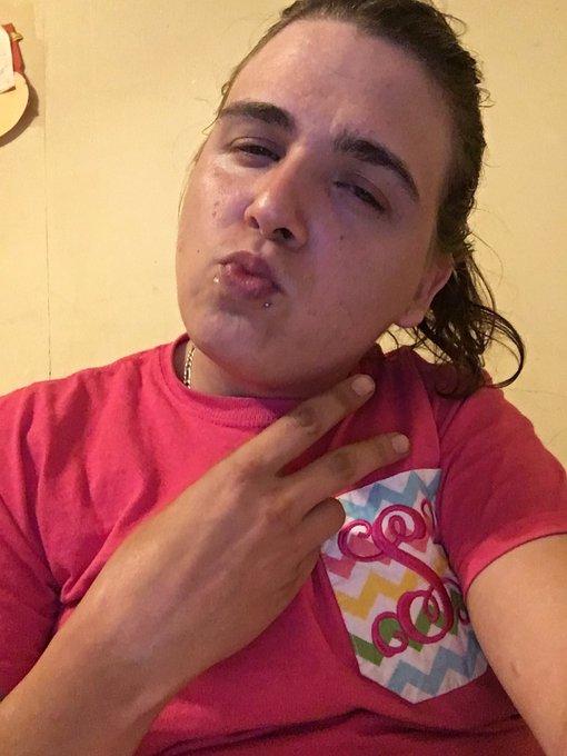 I need some dicks!! One in my ass and one in my mouth at the same time, sucks being super horny and can&rsquo;t