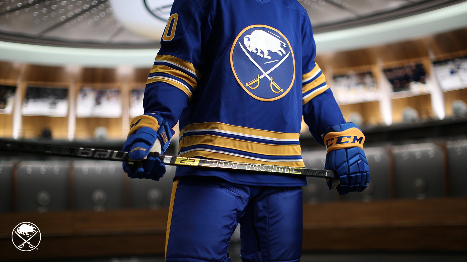 Closer look at the new Buffalo Sabres “Golden Season” Jersey. Wow