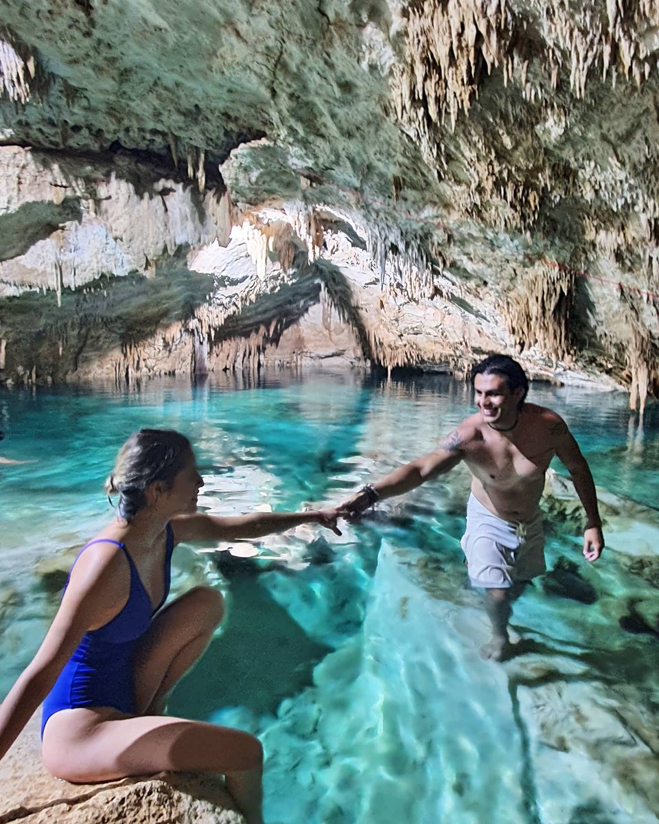 TurismoChannel's tweet photo. Before you came into my life I never knew what true love felt like 🥰🤩💙💏🥰 @robertoahumada07 @aline_arambula .
#couplesgoals #cenote #cavern #crystalwater #amazing #thingstodoinTulum #Tulum #RivieraMaya #dosOjos https://t.co/d788B96XKi