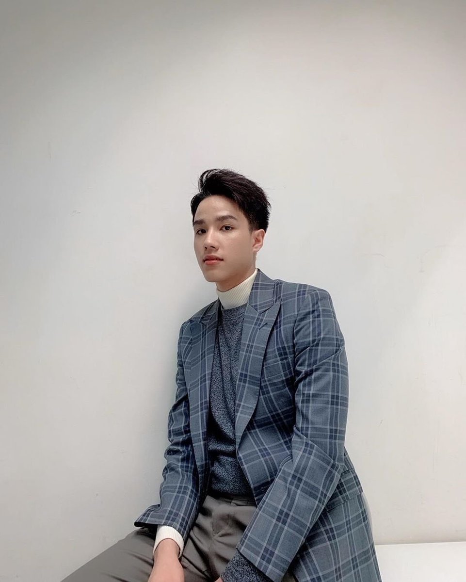 Name: Neo Trai NimtawatBirthday: January 14, 2001Instagram:  https://www.instagram.com/neo_neos/&nbsp;