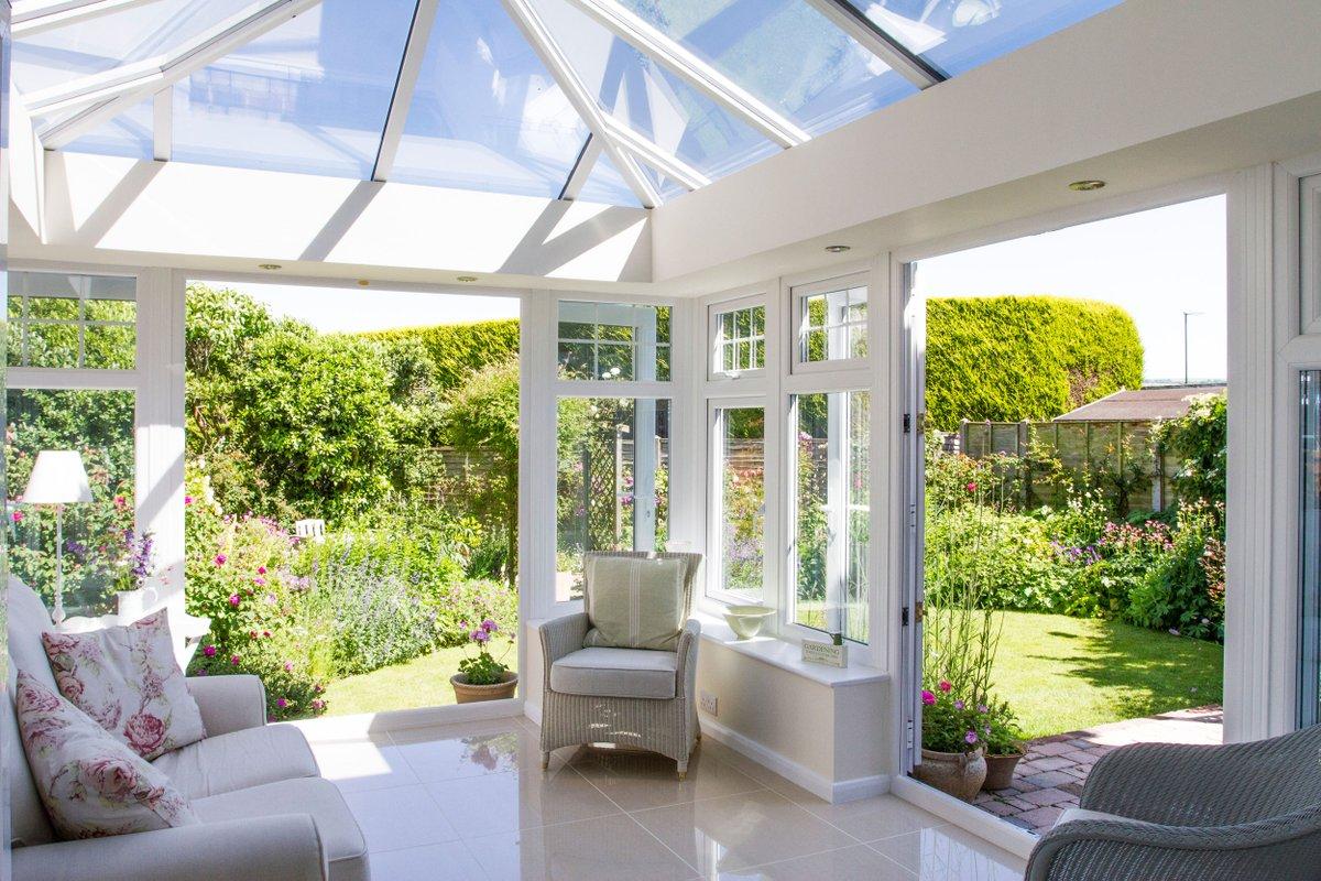 Custom contemporary and traditional orangery extensions...  

bit.ly/2PHWcnl  

#Longhotsummer 
#RoomImprovement
#homeimprovement