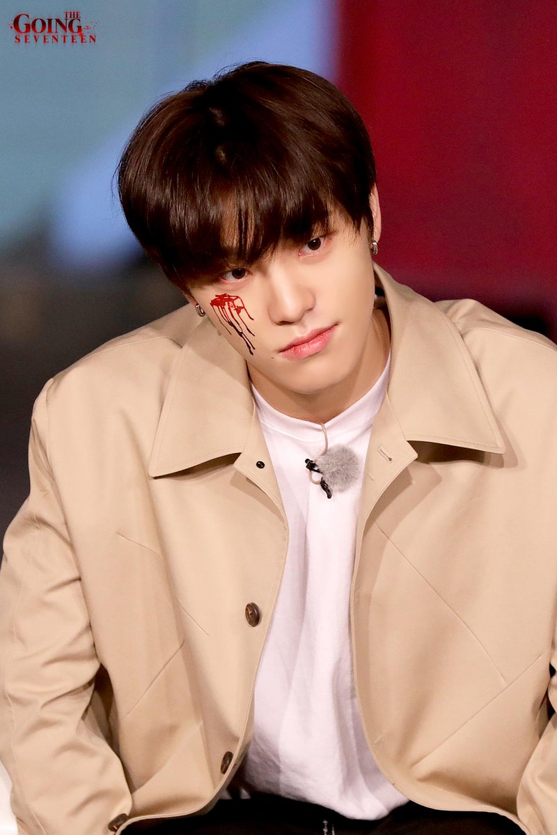 idea_0211's tweet photo. 뭐야 흑막같잖아 https://t.co/bbZD5N3Ge8