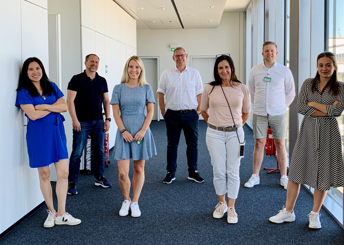 Startup meets publisher! Wir sind stolz, dass wir mit unserer Marke TruckJobs mit <a href="/eurotransportde/">eurotransport.de</a> - einem der führenden Fachverlage im Bereich Logistik &amp; Nutzfahrzeug - kooperieren. Gemeinsames Ziel: Stärken bündeln und gemeinsam die HR in der Logistik umkrempeln. #jobmatchme