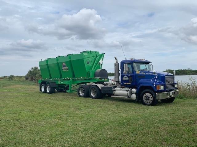 Wedgworthinc's tweet photo. When you see a #BigWBrand trailer roll up, you know it's going to be a good day. Our nearly 200 trailers are equipped with GPS & sensors so that we can monitor and track their use; making things just a little easier for our customers to focus on #GrowingThroughInnovation https://t.co/EQM94C3pB9