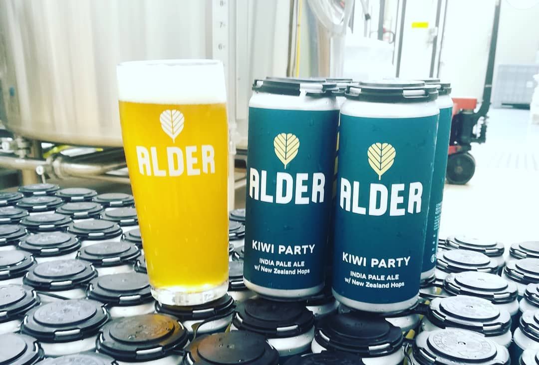 cronachedibirra's tweet photo. Nuove #birre italiane:

💀 La Papanero in botti di Laphroaig di #RitualLab
💍 Le 2 novità di #Crak
🇳🇿 La Pacific IPA di #Alder
🚀 La Session IPA di #Lambrate
🗻 Le 2 IPA di #GrandStBernard
🚗 La West Coast IPA di #Kashmir

https://t.co/QXfgpQfiGi https://t.co/n3mbEziU1Z