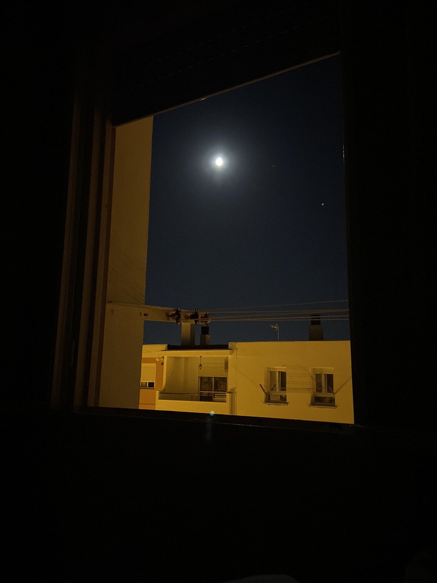 maitems84's tweet image. Una ventana al universo!!! #lunallena #Mundo #