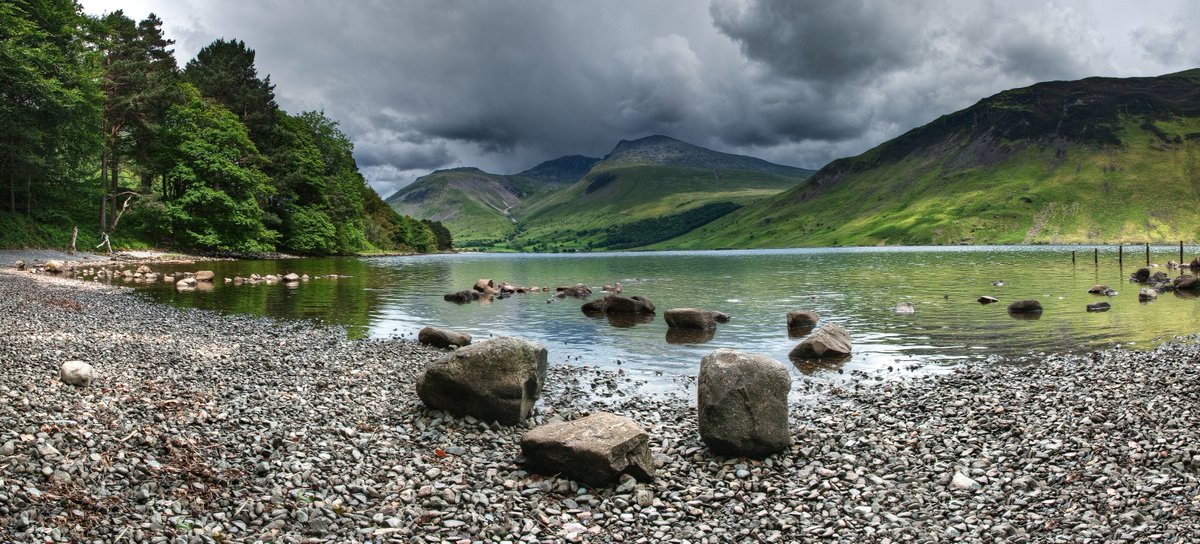 Good item on staycation walkers in the Lake District on <a href="/BBCRadio4/">BBC Radio 4</a> 'World at One' today (13.34). 'Enjoy the outdoors..but know your limits,' was part of the message after many avoidable rescues. <a href="/wasdalemrt/">Wasdale Mountain Rescue Team</a> <a href="/lamrt/">LAMRT</a> <a href="/patterdalemrt/">patterdaleMRT</a> <a href="/NTscafellpike/">NT Scafell Pike</a> <a href="/MollyGraceLynch/">Molly Grace Lynch</a> Pic: <a href="/ninaclaridge/">Nina K Claridge</a>