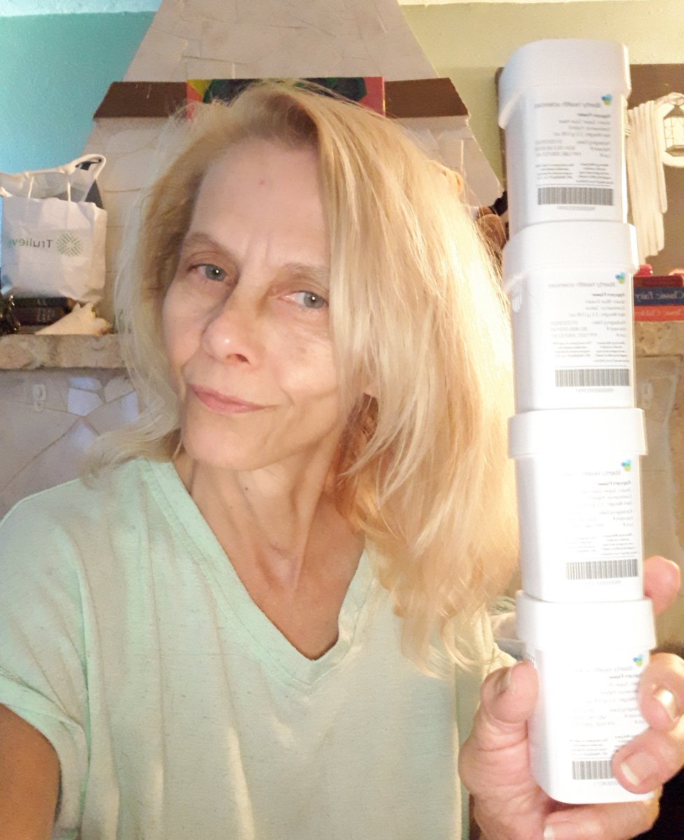 SharpRussom's tweet image. Cannabis helped me stop taking narcotics for #Anxiety,  #ptsd, #situationaldepression. Whatever prescription prescribed for anxiety, we're NOT drug addicts @maliakpwhite .#reportmetoomalia