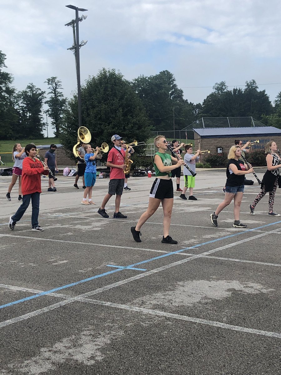 Talk about a throwback! I’m here at Metcalfe County High School for band camp, where we’ll dive into how local bands are working around the pandemic to still keep the activity alive. As a former marcher myself, there’s nothing like seeing these young musicians in action!!