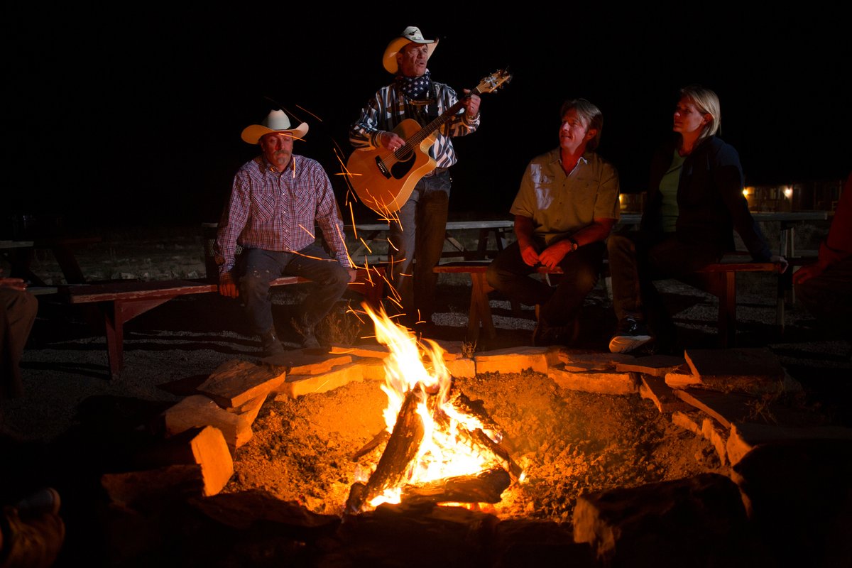 Scenic_Escapes's tweet photo. Discover all the fun and excitement at Grand Canyon West during your next trip to Arizona. Contact me today to start planning.
#scenicescapestravel #travelawaits #arizona #grandcanyonwest #guanopoint #eaglepoint #hualapairanch #getoutdoors #history https://t.co/gOg6tVUsEE