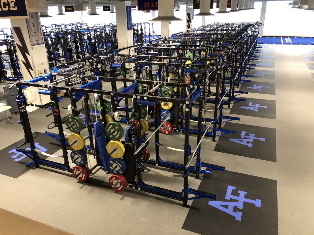 AToastToTheHost's tweet photo. Tell me another @Big12Conference school that can compete with @AF_Falcons facilities? Part one... #AirForceToTheBig12 https://t.co/V5Wgg7U8g7