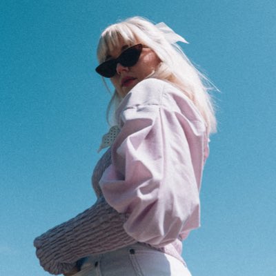 Violet Days tweet media