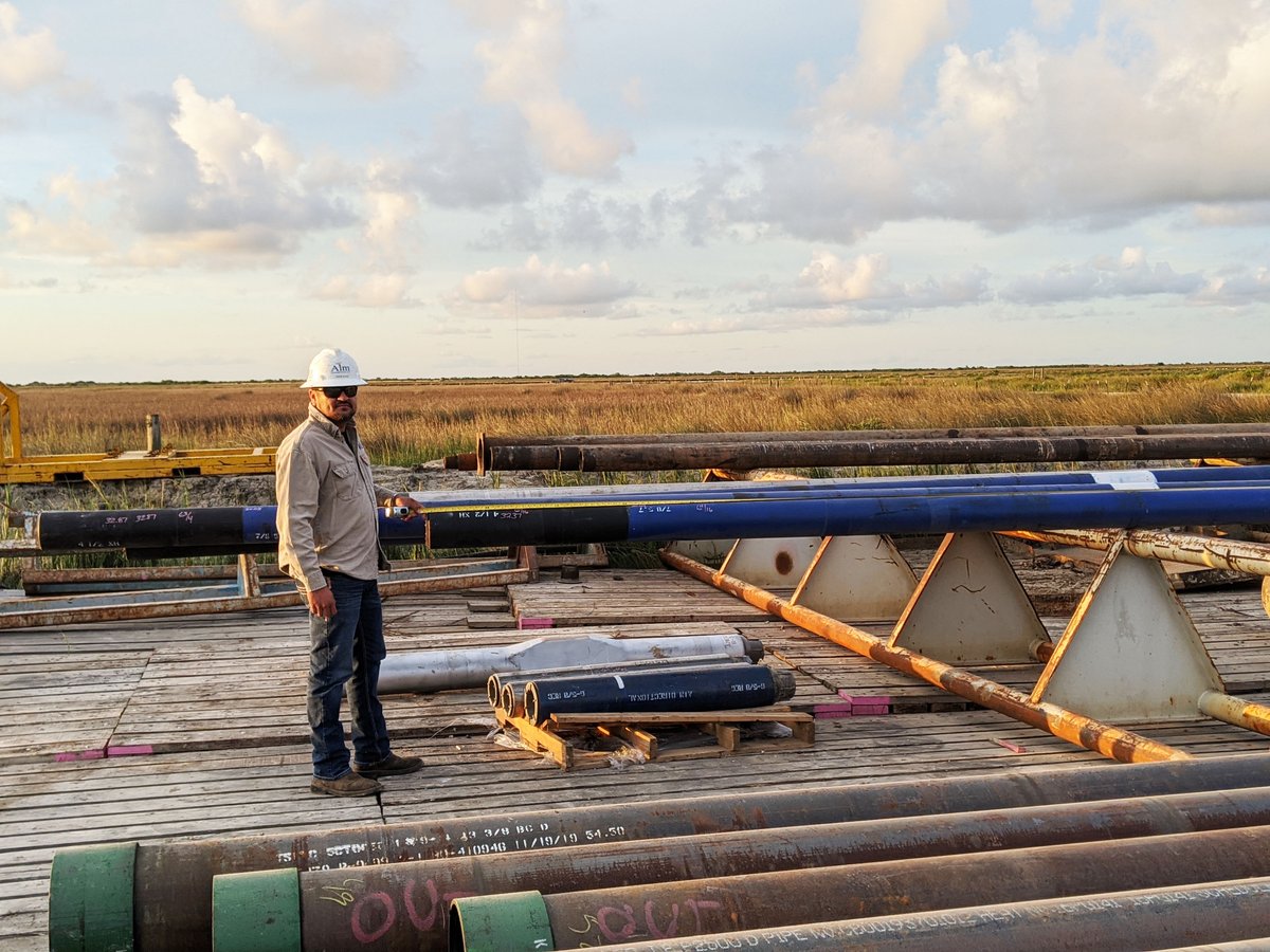 AimDirectional's tweet photo. We would like to recognize our field hands hard at work. Our company continues to thrive thanks to our employee’s dedication and focus on our company core values. Keep it up, Aim Field Team! We appreciate all the hard work! https://t.co/L46eItwLfl