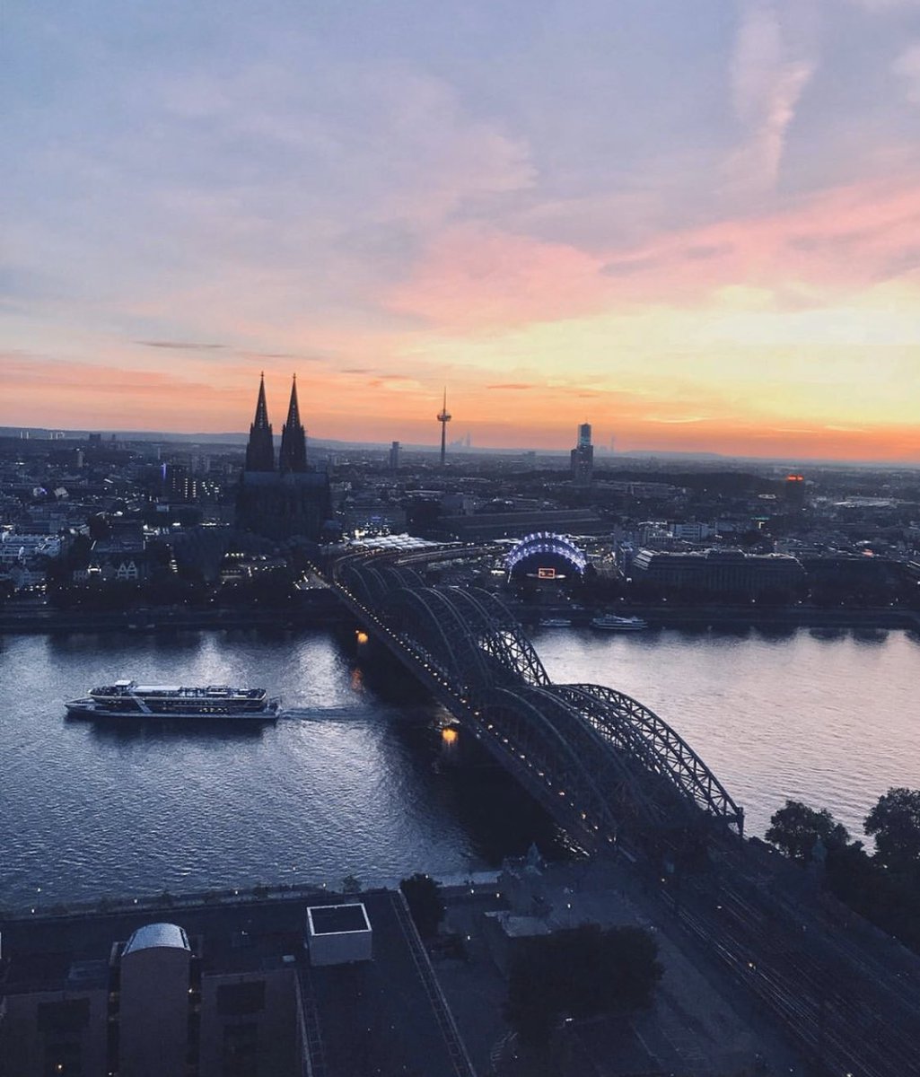 <a href="/fckoeln_en/">1. FC Cologne</a> Been there last year. Loved the mosque, loved the city.