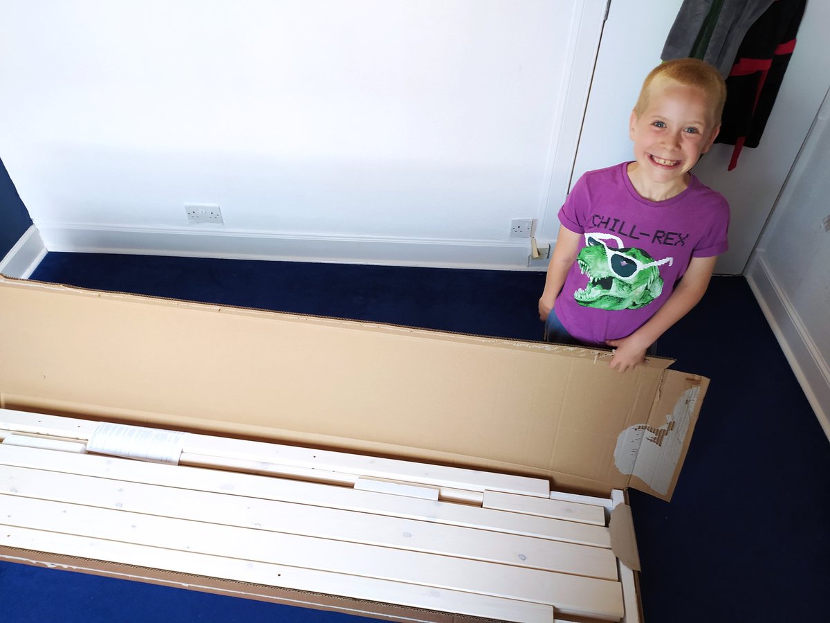 ianmatchett's tweet photo. Here we go.
#bedbuilding #dadlife https://t.co/H6nABd9Y5A