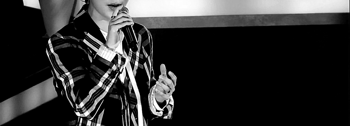 yesungstarry's tweet photo. 🎤 https://t.co/TBoY9U4G5t