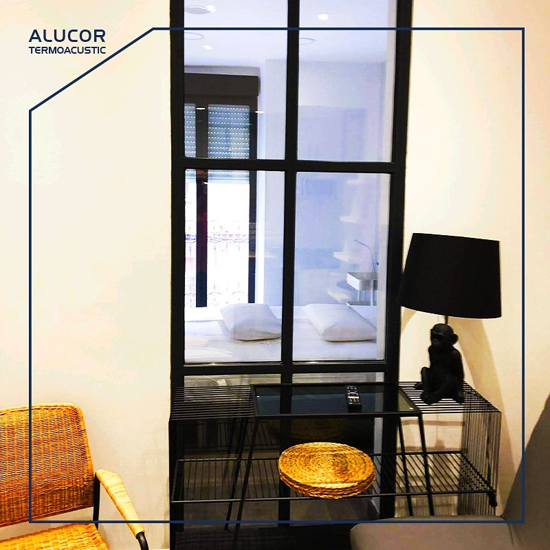 Alucor_Co's tweet photo. ¡Si estás buscando calidad y diseño, éste es el lugar indicado!💯

Tenemos una amplia gama de ventanas y puertas termoacústicas que te aislarán del frío y el fuerte ruido exterior. Además tus espacios tendrán detalles únicos y exclusivos. https://t.co/yxvhIwkOsp