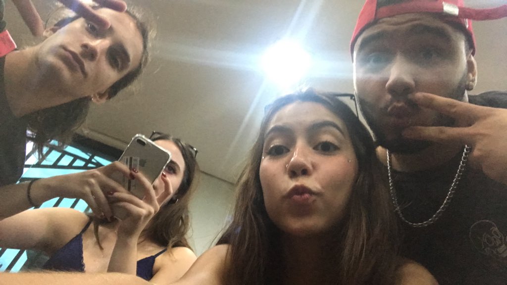 que saudade da época de felicidade💖