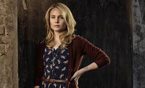 fallon_flame's tweet photo. #CamiOConnell @leahmariepipes #TheOriginals #AppreciationTweet 💕The writers should have never killed Cami off! It definitely left a hole on the show without her! Loved her relationships she had with the other characters on the show especially the most pivotal - Klaus! 💕 https://t.co/U4LlDzlv2s