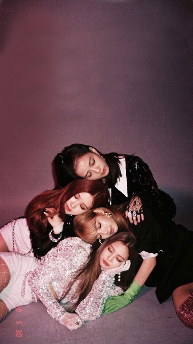 exactly, sleeping beauties  #ExaBLINK  #ExaBFF  @BLACKPINK