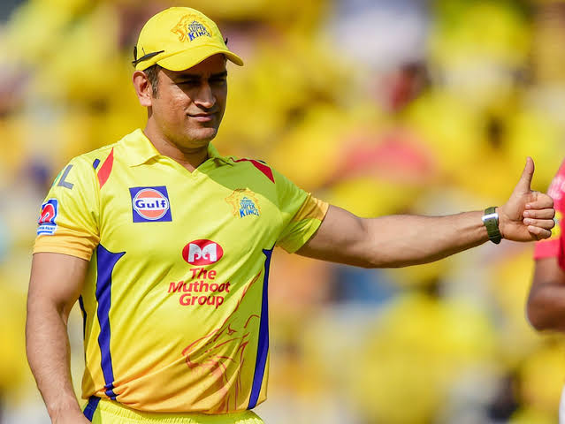 "Dhoni will reach Chennai by August 15 and after that we will have a small camp" - CSK CEO Vishwanathan https://t.co/OSrkM8NFYf