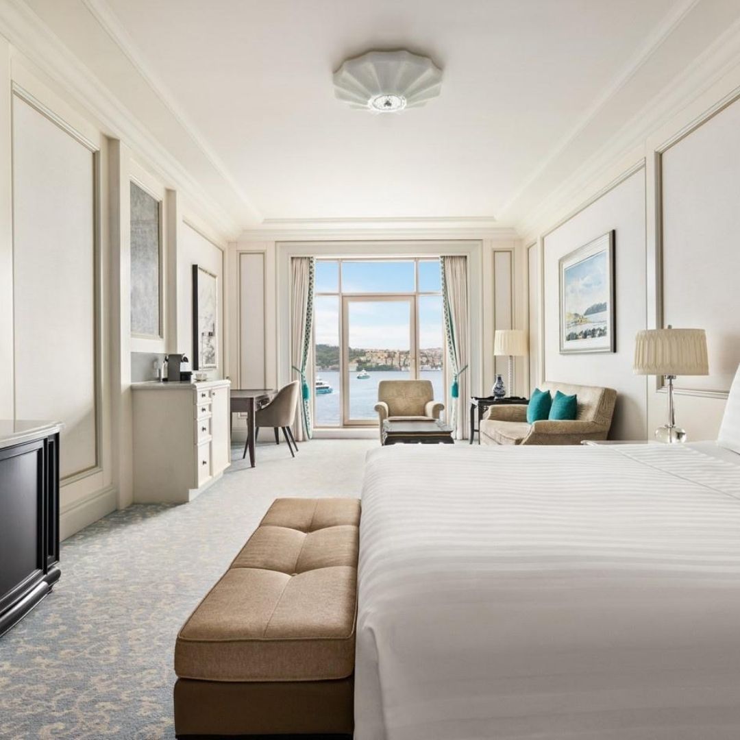 iconsandstyles's tweet photo. welcoming you back - @shangrilaistanbul reopening its doors, experience the timeless elegance on the shores of the Bosphorus

#travel #luxurytravel #experiences #photography #travelpics #love #exquisitehotels #travelpictures https://t.co/p8ROZUuUMO