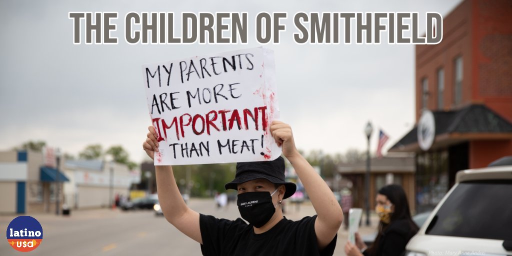 LatinoUSA's tweet photo. #NowPlaying a new @LatinoUSA podcast, in collab with @FERNnews 

As meatpacking plants across the nation became hotspots for the coronavirus, family members of meatpacking workers in Lincoln, Nebraska banded together to begin calling for action.

LISTEN ➡️ https://t.co/CXxz6jYFxo https://t.co/aq7lCfWpic
