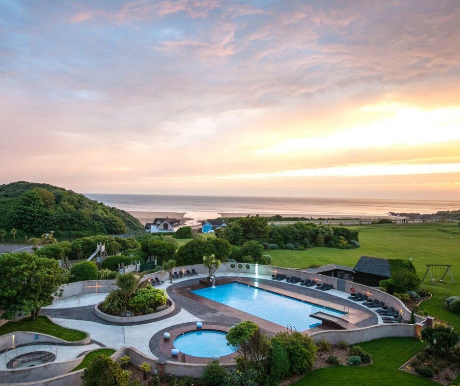 We have the perfect ingredients for an amazing British staycation: space to roam, gorgeous interiors, incredible seascapes, and one of the UK's best beaches.
However, not all our facilities are currently available. 

Sign up for our re-opening updates >bit.ly/keeping-you-up…