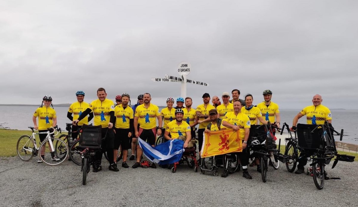 VetRun180's tweet photo. DAY 2 OP RIDE UK // Now on day 2 of the ride to Lands End with 80 miles competed yesterday, the VetRun180 team have been setting up the campsites for the riders to finish at with the dinner cooked and ready to be served!  Well done! @landrover @LandRoverUKPR @hatfieldsLrover https://t.co/nqWtKGLBi1