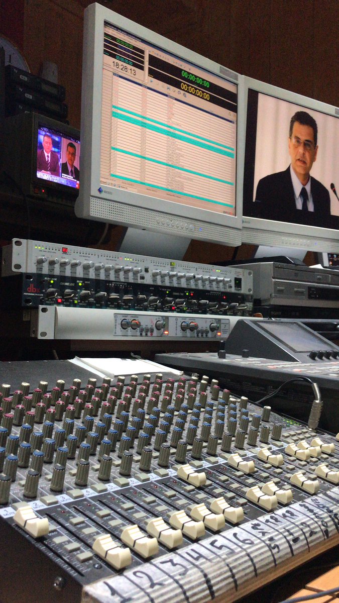 egnatiatv's tweet photo. LIVE    ΔΕΛΤΙΟ ΕΙΔΗΣΕΩΝ 
https://t.co/zXdTyJlTHa https://t.co/8qBBW7cmZb