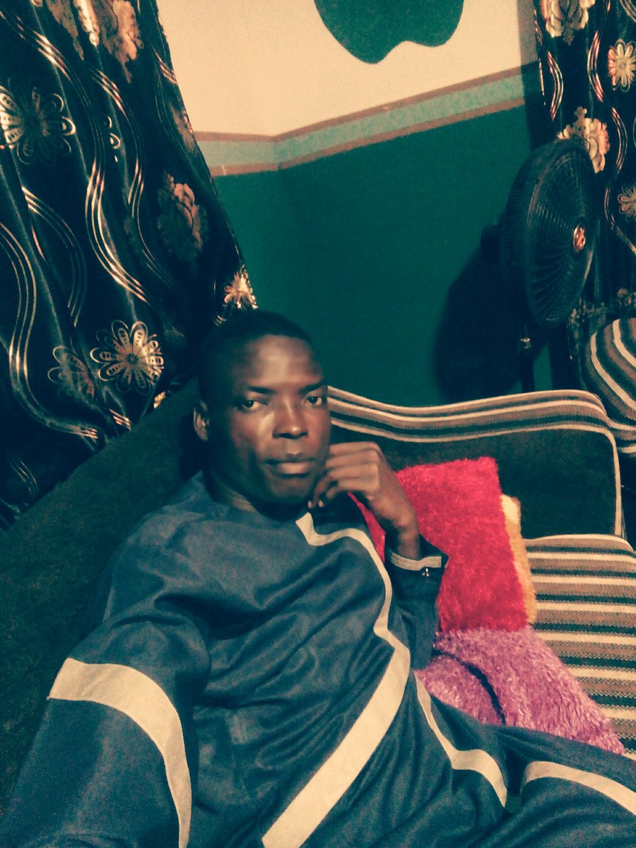 The c.e.o of bayus building contractor