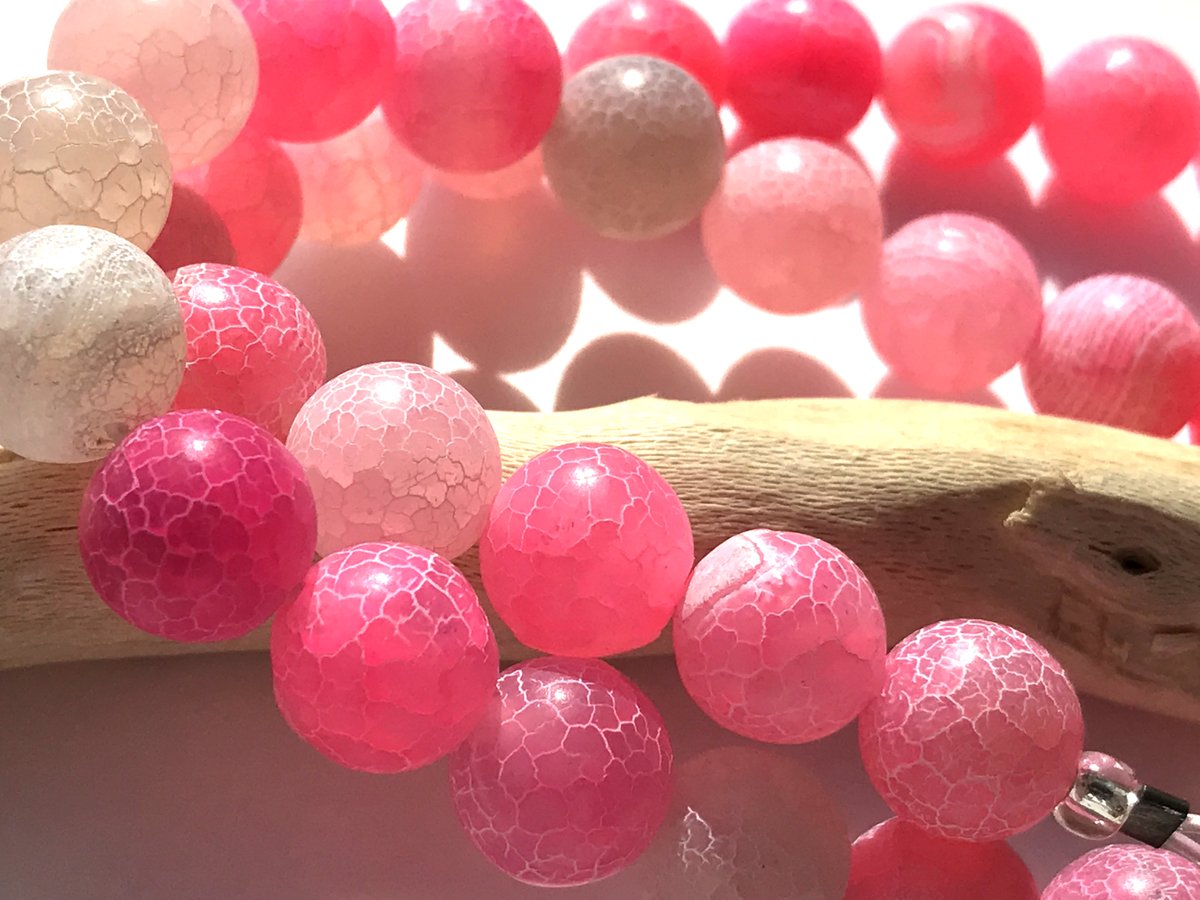 BeadService's tweet image. Pink Fire Agate Semi-Precious Gemstone 10mm Round Jewellery Beads by BeadService etsy.me/3fKWRPl via @Etsy