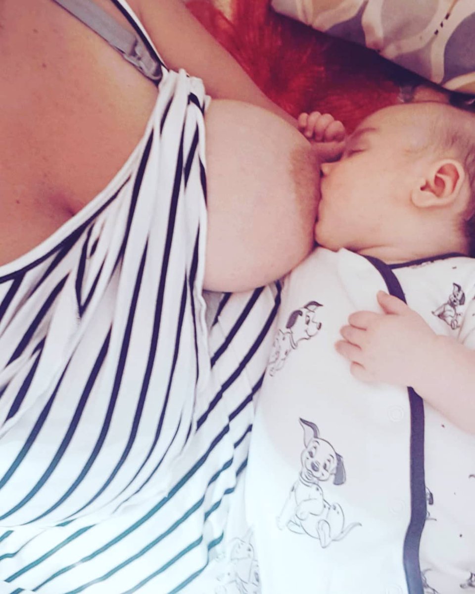 BreastConquest's tweet photo. 3 friends just chatting on their whatsapp group about the joys of labour while we feed our babies ๐๐๐
#normalisebreastfeeding
#2montholdbaby #1montholdbaby
#3rdtrimester
#firsttimemamas
#mamoftwo https://t.co/04I3NzkrqR