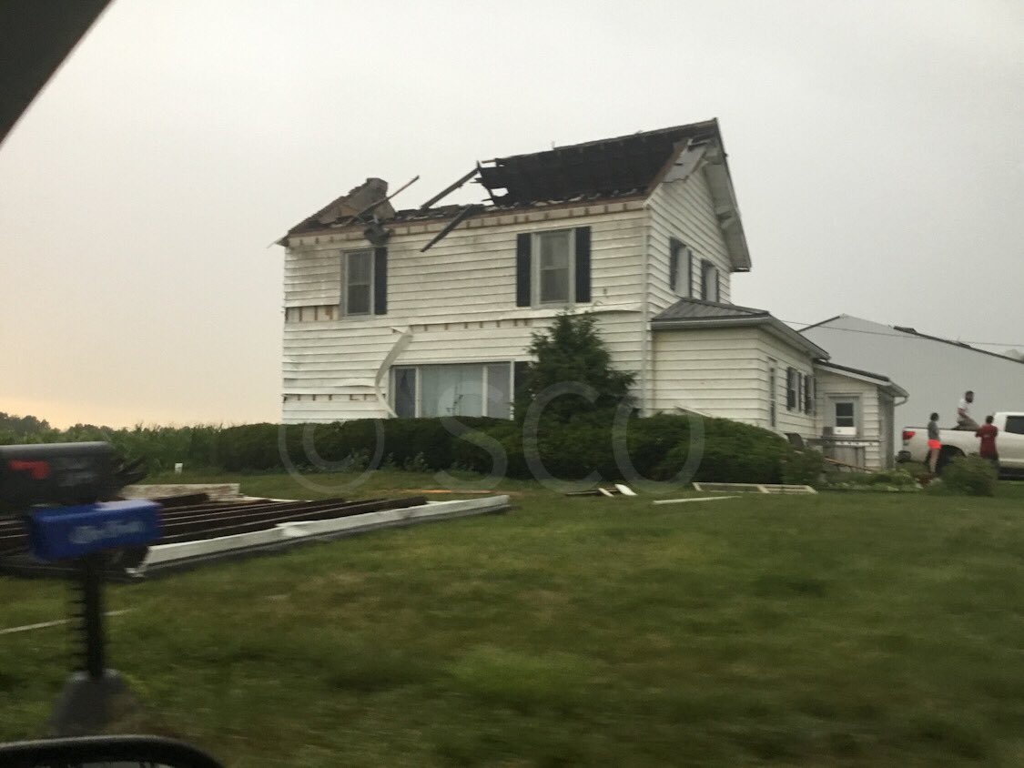 SevereWxOhio's tweet photo. Reposting due to unauthorized use of pictures from original tweet - @NWSIWX 8/10/20 Tornado damage SW of Wakarusa, IN. Grain bins destroyed and tossed, roofs damaged and/or missing, and trees downed and snapped. This is just one area along several miles of damage. #inwx https://t.co/nAyM3WHa16