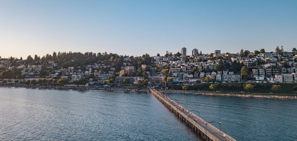 onodoginc's tweet photo. Hello White Rock/South Surrey! We can't wait to bring you the excitement that is #onodog soon! If you're new to the page, then you're in for a treat.  We're excited to bring Polynesian Style hot dogs to the community of YVR and White Rock/South Surrey!
Photo: Jeff Browne
#onodog https://t.co/PmMX6rZdCw