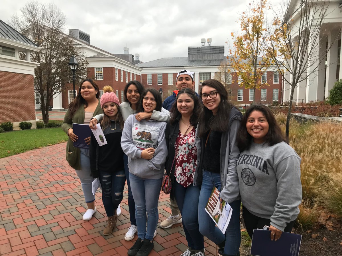 gearupvirginia's tweet photo. Three cheers for the Virginia Foundation for Independent Colleges!  Our partnership with the @VFIC15 and @VALHENetwork brought over 400 Latinx GEAR UP students from across Virginia to 15 college campuses in the past two years. 🎉¡Felicidades! #gearupworks https://t.co/8ich7IOW42