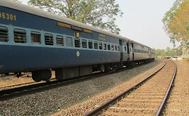 ट्रैन यात्रियों को बड़ी राहत, चेन्नई और मैसूर से आने वाली ट्रेन अब झालाबाड़ में भी रुकेगी