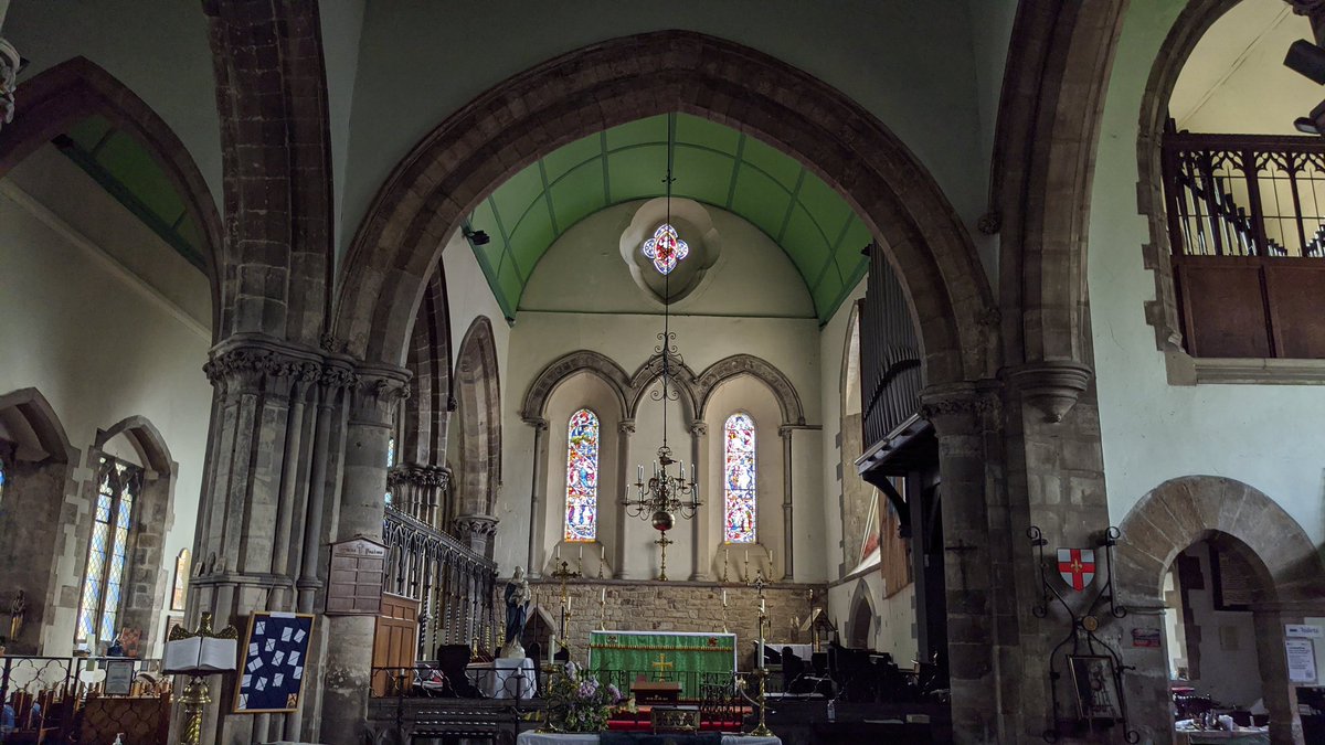 She's a fairly typical but charming city centre church, with some nasty 1970's additions in the south aisle that I very pointedly did not photograph - and another green ceiling!