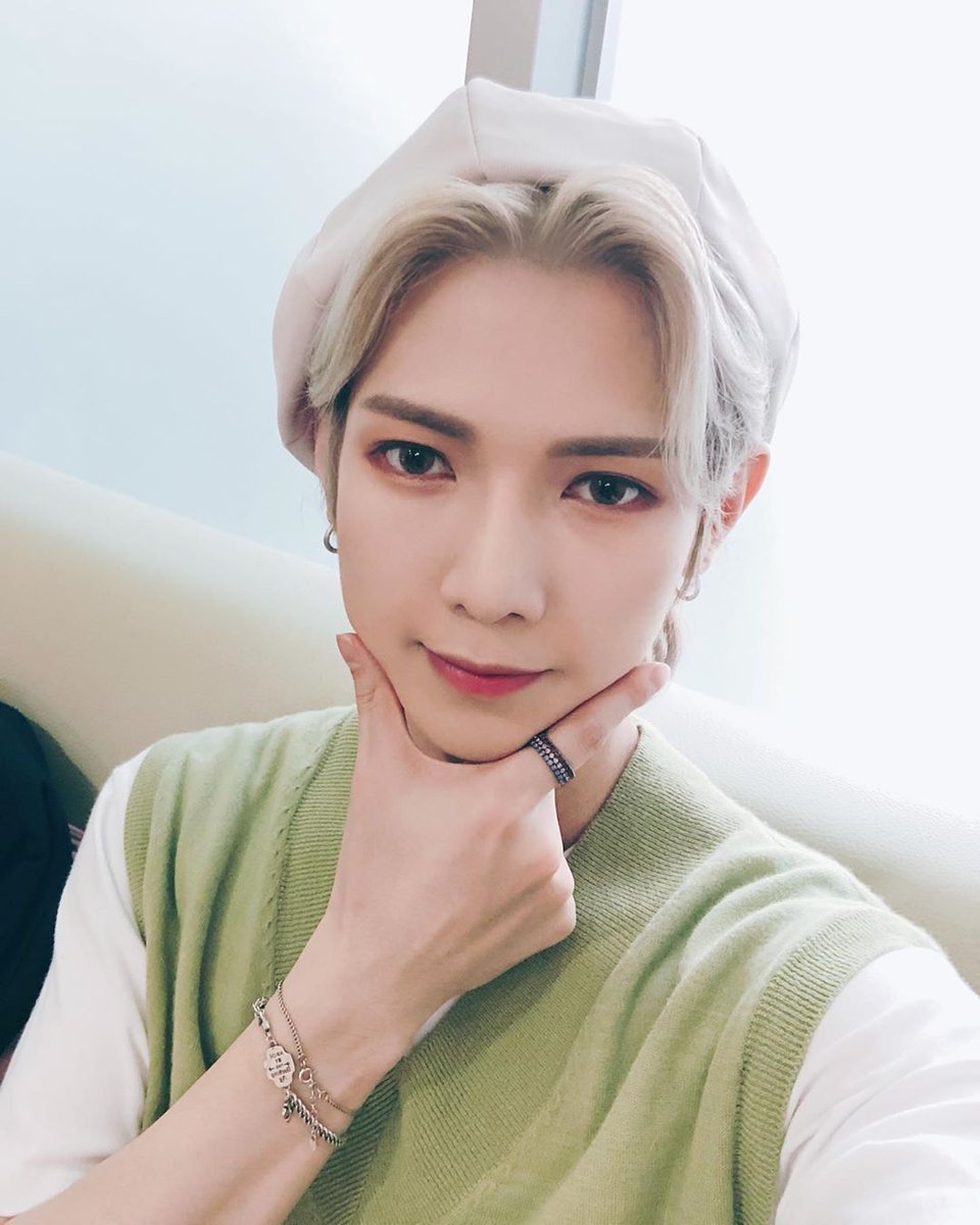 I’m not a hoarder but I really want to keep you forever. #YEOSANG  #여상  #ATEEZ  #에이티즈  @ATEEZofficial