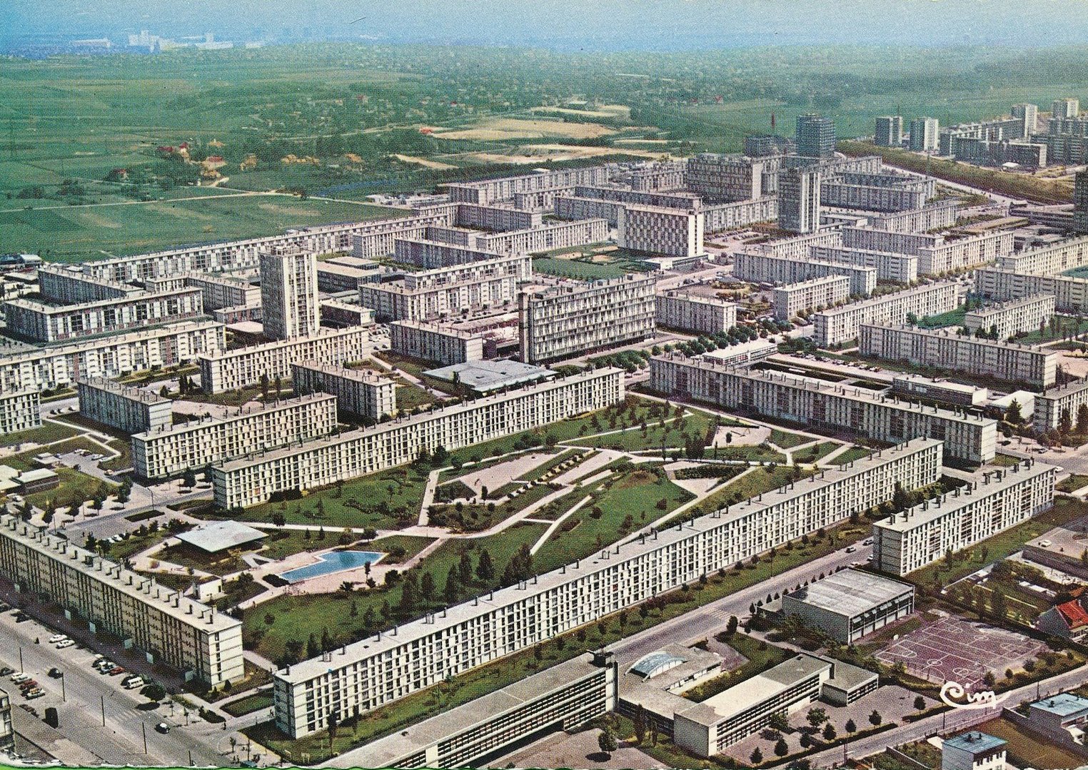 m-moire2ville-on-twitter-95200-sarcelles-cot-parc-central-les