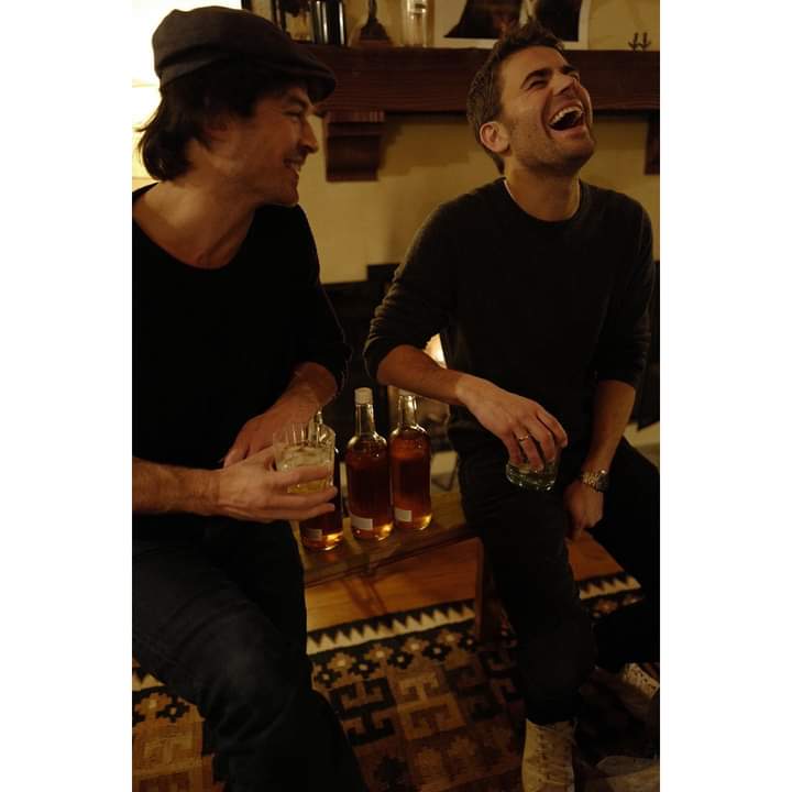 steroline110's tweet photo. Ian Somerhalder &amp; Paul Wesley : Brother’s Bond 🍸❤😭 #IanSomerhalder #paulwesley https://t.co/Dd0S3AHSJU