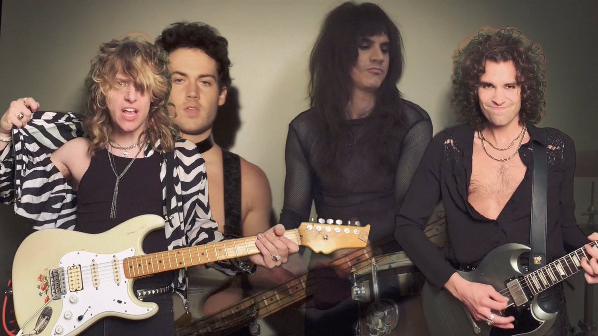 Blame Candy tweet media