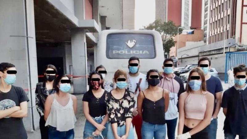 Ministerio Público imputó a 22 personas detenidas en fiesta en un PH mazo4f.com/223720 #ElRegresoDelNecio